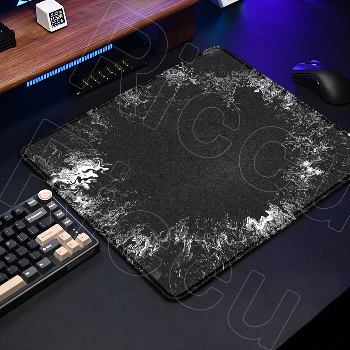 وسادة طاولة كلاود ميست للألعاب - مراجعة Gaming Keyboard Best وسعره